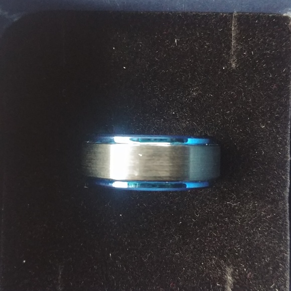 Mens ring - Picture 2 of 2